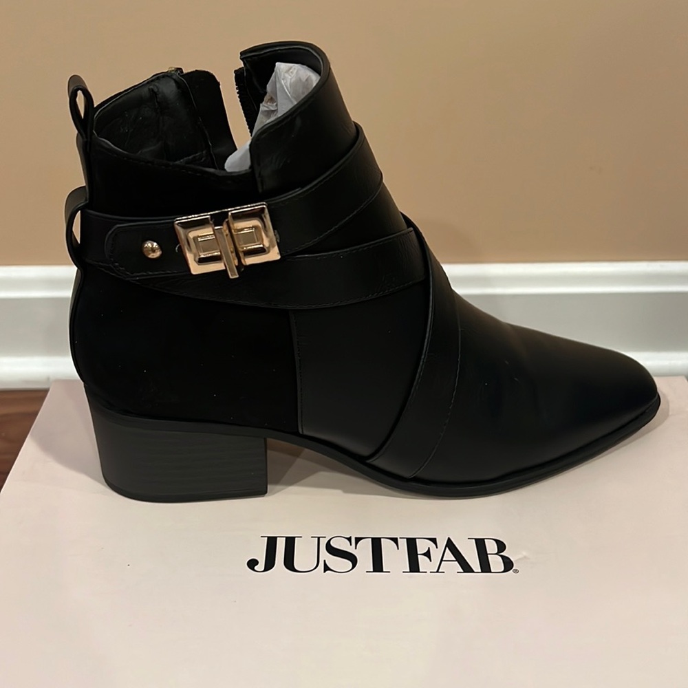 JUST FAB Clara Booties